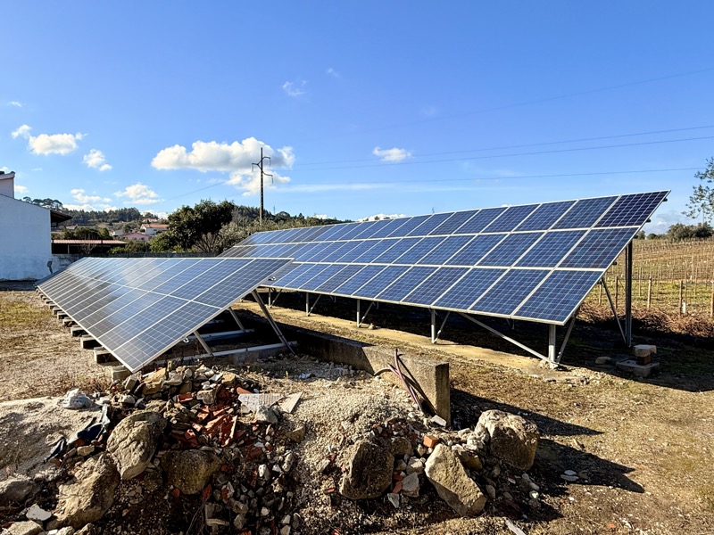 Painéis exteriores da fábrica Cértoma